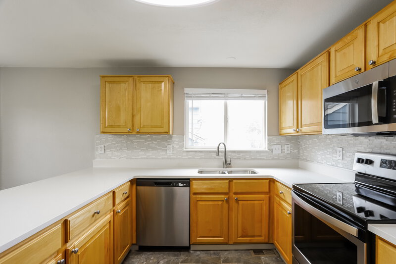 3,025/Mo, 23275 Blackwolf Way Parker, CO 80138 Kitchen View 2