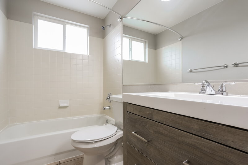 3,025/Mo, 23275 Blackwolf Way Parker, CO 80138 Bathroom View
