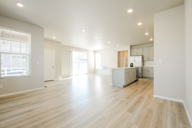 2,565/Mo, 849 Tarragon Rd Brighton, CO 80640 Misc View