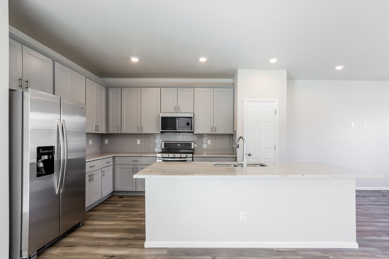 2,555/Mo, 877 Tarragon Rd Brighton, CO 80640 Kitchen View