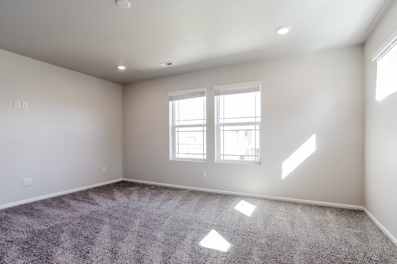 2,555/Mo, 877 Tarragon Rd Brighton, CO 80640 Main Bedroom View