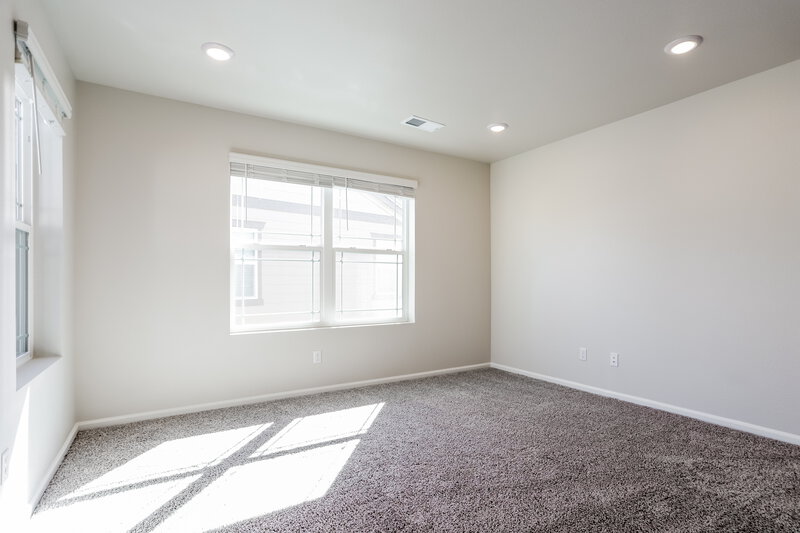 2,555/Mo, 877 Tarragon Rd Brighton, CO 80640 Bedroom View 2