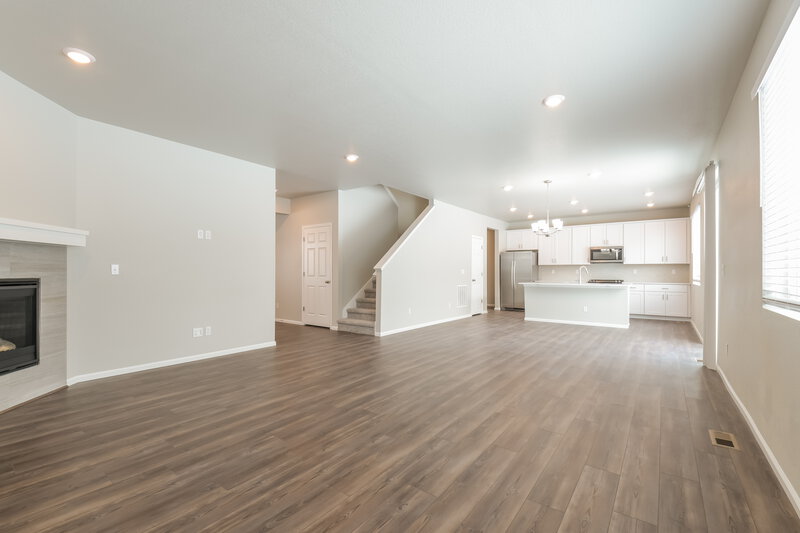 2,985/Mo, 9226 Rifle St Commerce City, CO 80022 Living Room View 3