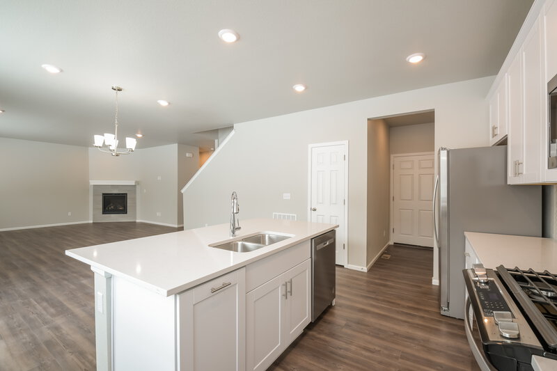 2,985/Mo, 9226 Rifle St Commerce City, CO 80022 Kitchen View 2