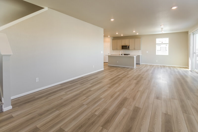 2,415/Mo, 9231 Rifle St Commerce City, CO 80022 Living Room View 2