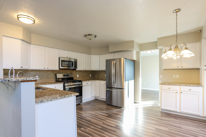 3,020/Mo, 17028 E Carr Ave Parker, CO 80134 Kitchen View 2