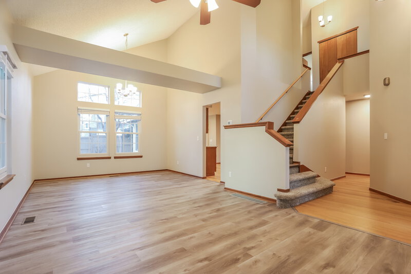 3,305/Mo, 5002 N Blazingstar Trl Castle Rock, CO 80109 Living Room View