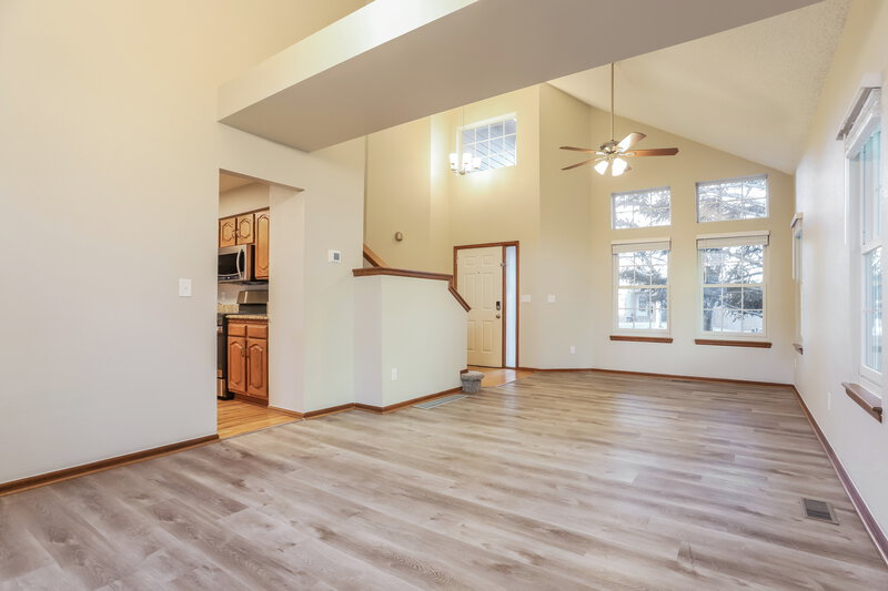 3,305/Mo, 5002 N Blazingstar Trl Castle Rock, CO 80109 Dining Room View