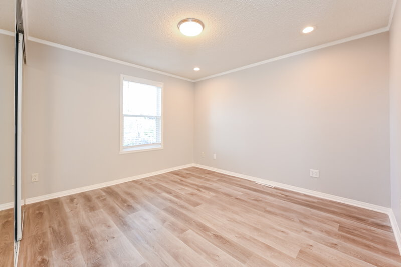 2,580/Mo, 3936 S Flanders Way Aurora, CO 80013 Main Bedroom View