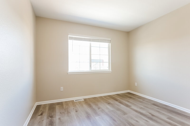 3,245/Mo, 7407 S Memphis St Aurora, CO 80016 Bedroom View