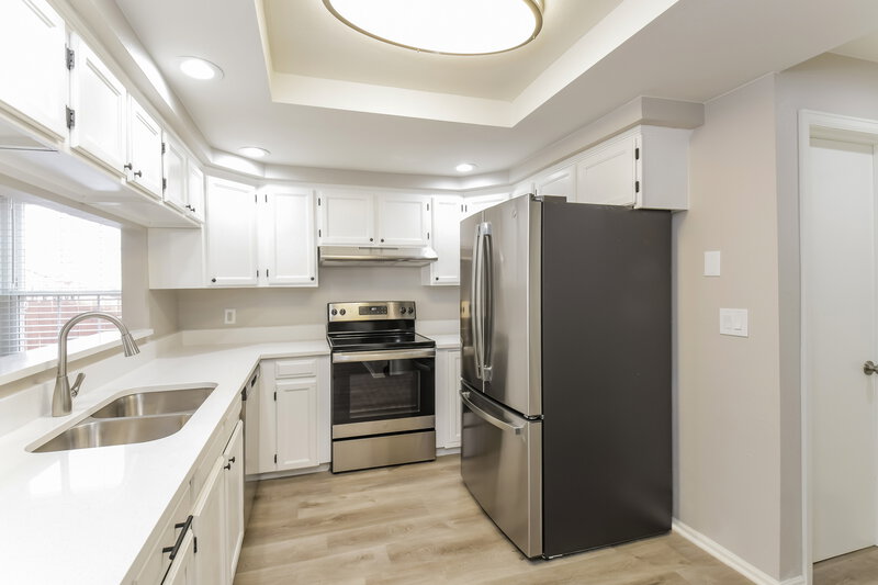 3,265/Mo, 15059 E Layton Pl Aurora, CO 80015 Kitchen View