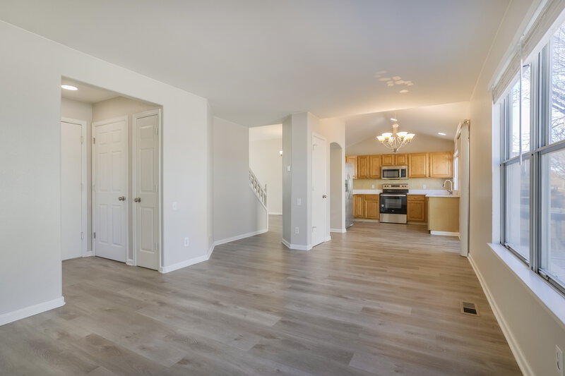 3,180/Mo, 2757 S Cathay Ct Aurora, CO 80013 Family Room View 2