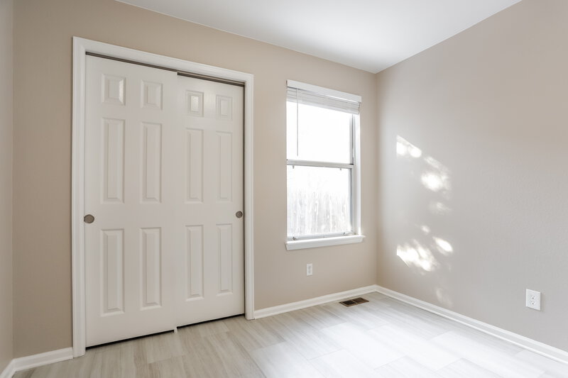 3,350/Mo, 4884 S Bahama Way Aurora, CO 80015 Bedroom View