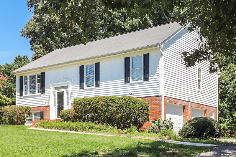 1,875/Mo, 6819 Salem Quarter Rd Belews Creek, NC 27009 Front View
