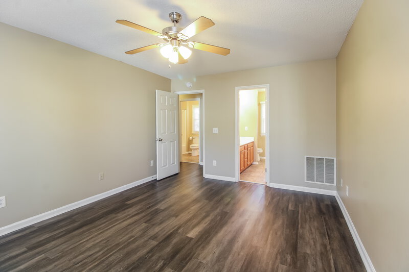 1,775/Mo, 221 Guinevere Ct Winston-Salem, NC 27104 Main Bedroom View