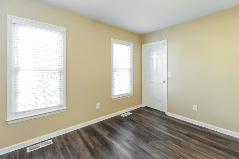 1,775/Mo, 221 Guinevere Ct Winston-Salem, NC 27104 Bedroom View