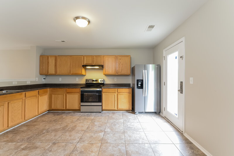 1,735/Mo, 5095 Joshua Way Ln Ne Winston-Salem, NC 27105 Kitchen View