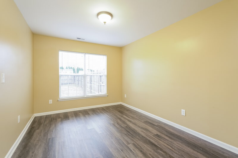 1,700/Mo, 125 Chaftain Dr Winston-Salem, NC 27107 Dining Room View