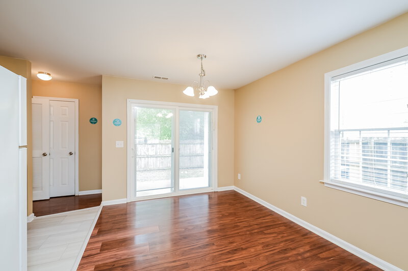 1,800/Mo, 3384 Tinley Park Dr Winston-Salem, NC 27107 Dining Room View
