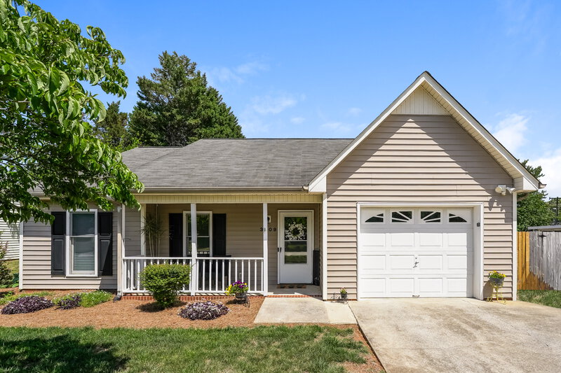 1,745/Mo, 3809 Palmira Trail Winston-Salem, NC 27127 External View