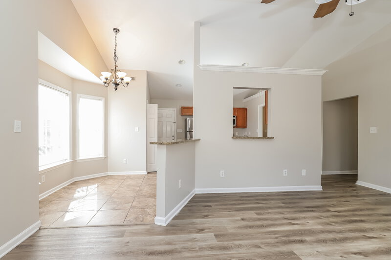 1,550/Mo, 2459 Joshua Ln Winston-Salem, NC 27127 Living Room View 2