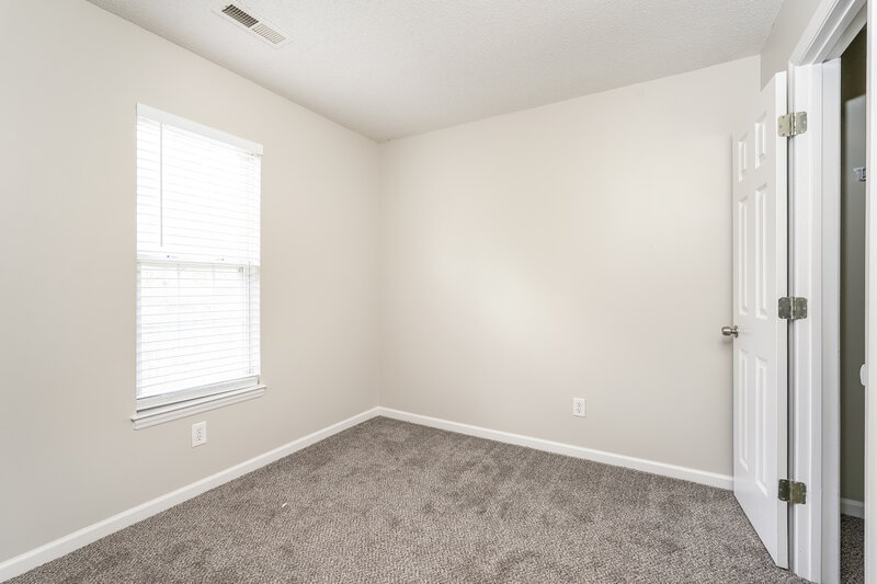 1,705/Mo, 5209 Carriage Woods Dr Browns Summit, NC 27214 Bedroom View