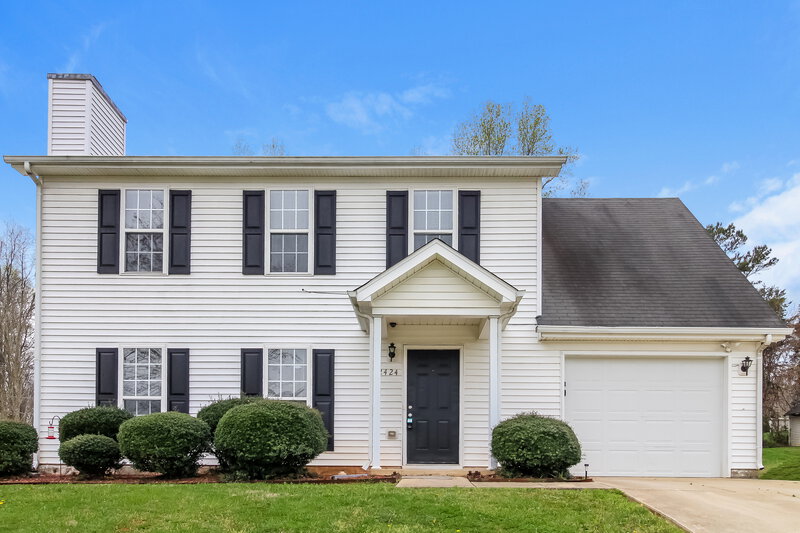 1,975/Mo, 2424 Glen Laurel Dr Greensboro, NC 27406 External View