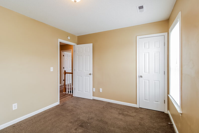 1,975/Mo, 2424 Glen Laurel Dr Greensboro, NC 27406 Misc View 11