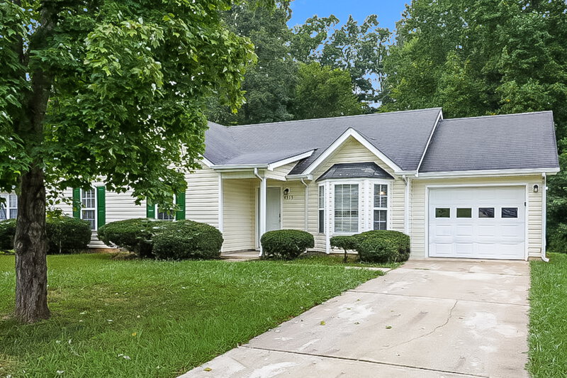 1,790/Mo, 4315 Mccarron Ct Greensboro, NC 27406 Misc View