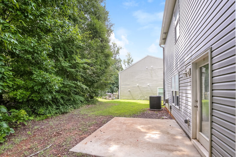 2,030/Mo, 3704 Sweet Birch Dr Greensboro, NC 27406 Rear View 2