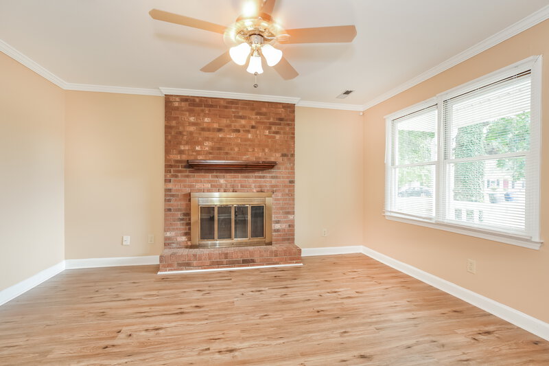 1,660/Mo, 1940 Astoria Ct Winston-Salem, NC 27127 Misc View 2