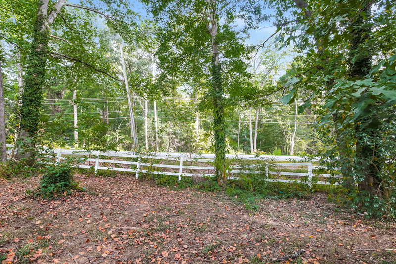 1,660/Mo, 1940 Astoria Ct Winston-Salem, NC 27127 Misc View 12