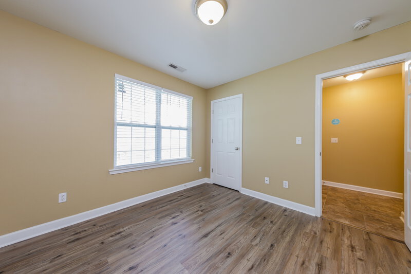1,785/Mo, 296 Konnoak Village Circle Winston-Salem, NC 27127 Bedroom View 2