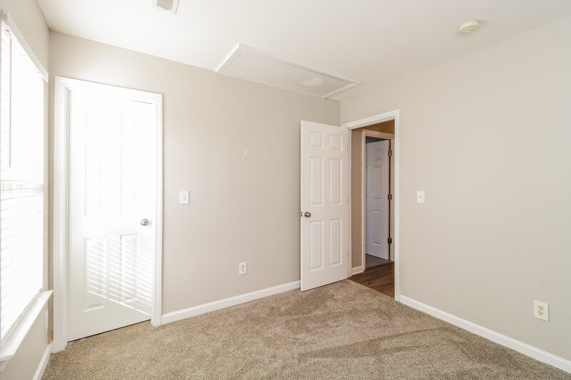 1,595/Mo, 1930 Hanna Trace Winston-Salem, NC 27127 Bedroom View 2