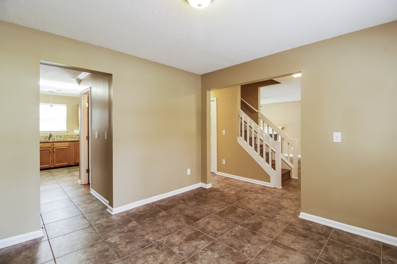 1,895/Mo, 4108 Sunbury Dr Greensboro, NC 27405 Living Room View 3