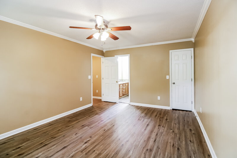 1,895/Mo, 4108 Sunbury Dr Greensboro, NC 27405 Main Bedroom View 2