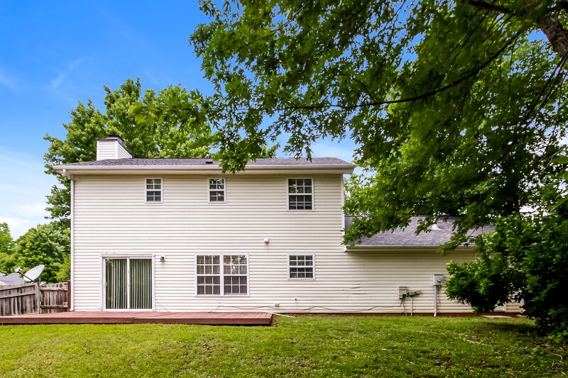 1,895/Mo, 4108 Sunbury Dr Greensboro, NC 27405 Rear View 2