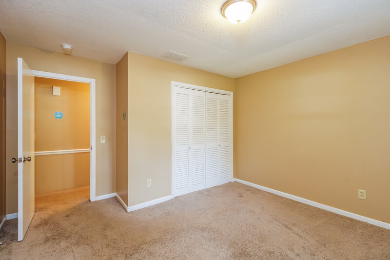 1,855/Mo, 7163 Smokerise Ln Kernersville, NC 27284 Bedroom View 2