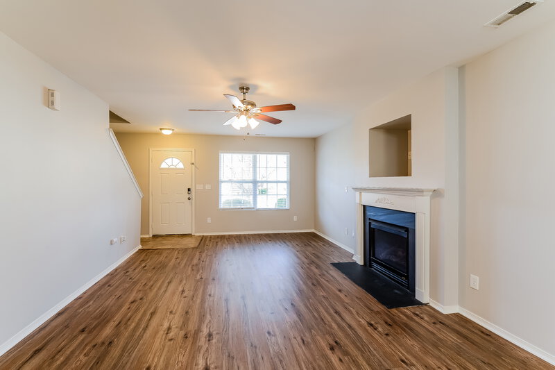 1,740/Mo, 4387 Joseph Samuels Dr Winston-Salem, NC 27105 Living Room View 2