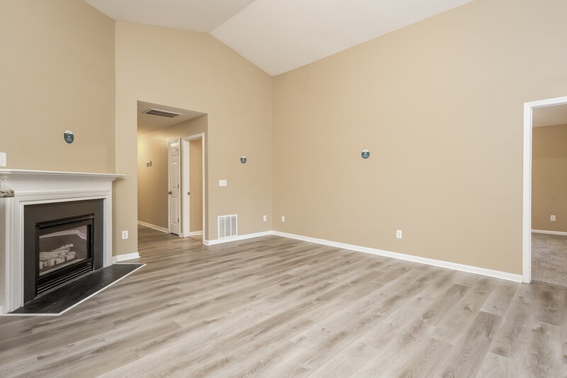 1,650/Mo, 3770 Thornaby Circle Winston-Salem, NC 27107 Living Room View