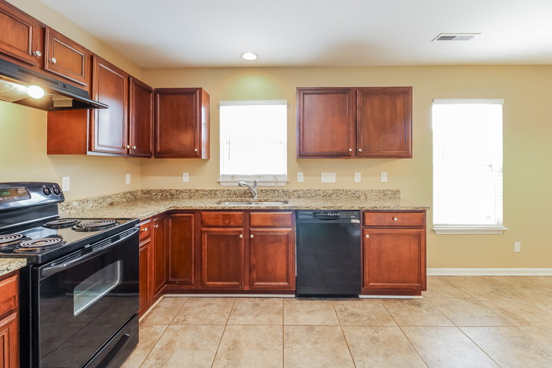 1,595/Mo, 767 Runningbrook Ln Rural Hall, NC 27045 Kitchen View