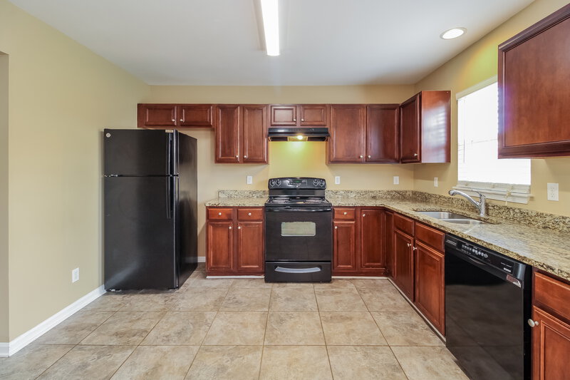 1,595/Mo, 767 Runningbrook Ln Rural Hall, NC 27045 Kitchen View 2