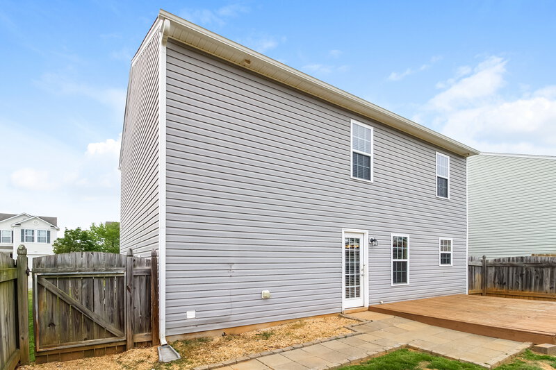 1,595/Mo, 767 Runningbrook Ln Rural Hall, NC 27045 Rear View