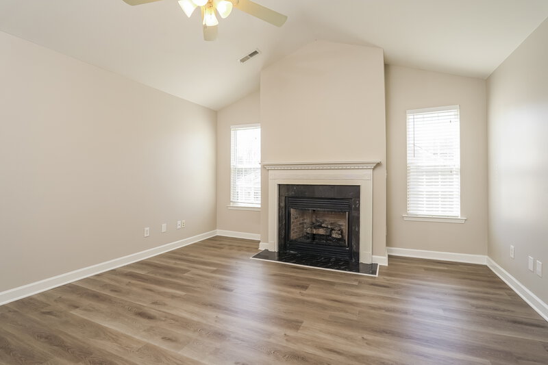 1,610/Mo, 2036 Tea Berry Ct Winston-Salem, NC 27127 Living Room View 2