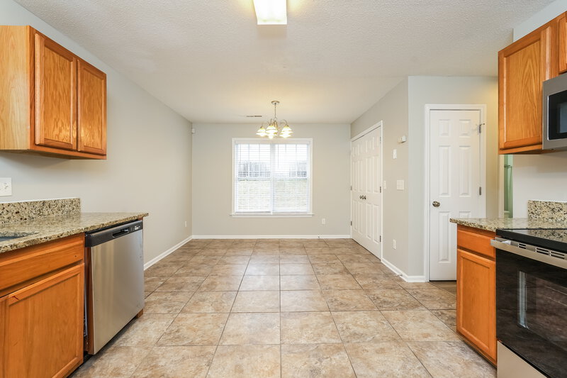 1,700/Mo, 1921 Wheatfield Ct Greensboro, NC 27405 Dining Room View