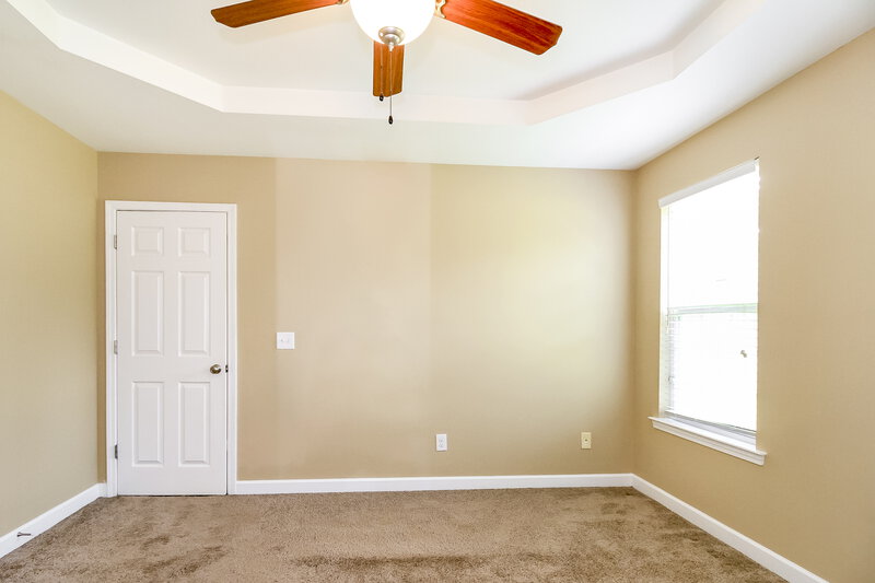 1,710/Mo, 110 Konnoak Village Circle Winston-Salem, NC 27127 Main Bedroom View 4
