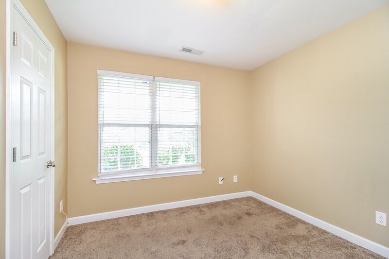 1,710/Mo, 110 Konnoak Village Circle Winston-Salem, NC 27127 Bedroom View