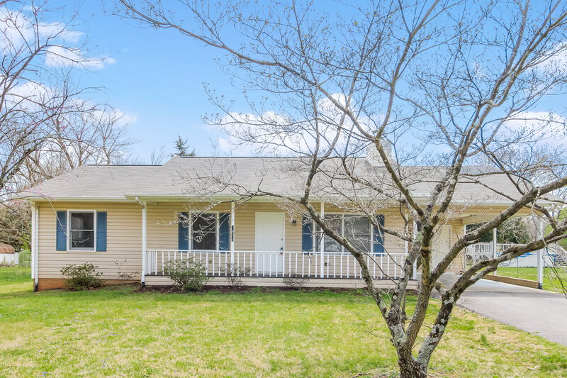 1,485/Mo, 3830 Avera Ave Winston-Salem, NC 27106 External View