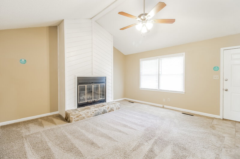 1,485/Mo, 3830 Avera Ave Winston-Salem, NC 27106 Living Room View