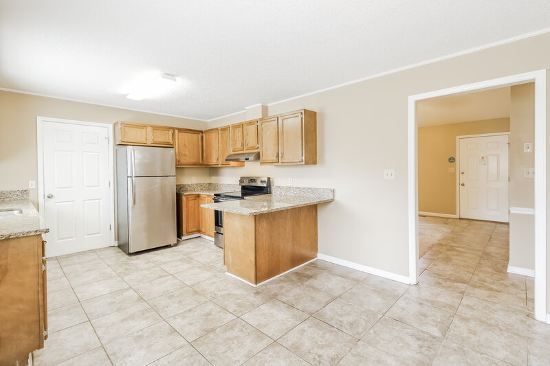 1,485/Mo, 3830 Avera Ave Winston-Salem, NC 27106 Kitchen View 3